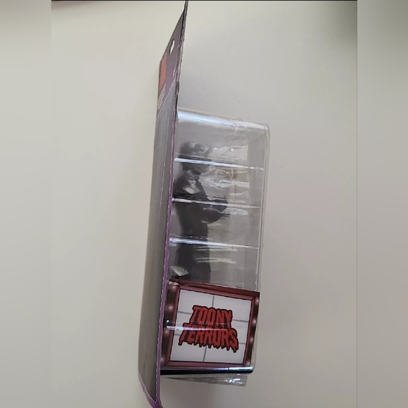 NECA Toony Terrors Hellraiser Pinhead Action Figure Horror Cenobite Halloween - Picture 4 of 8